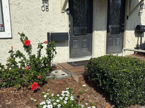 14750 BEACH Boulevard #8, Jacksonville, FL 32250