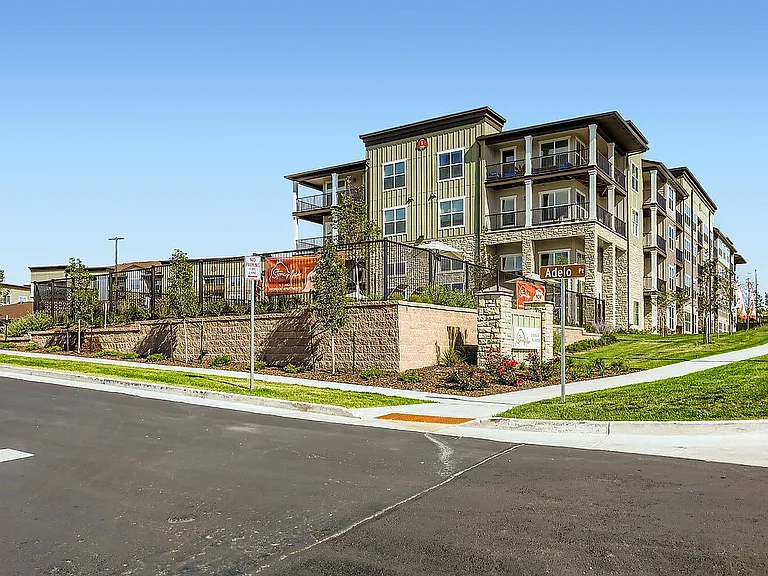 Stone Mesa Exterior