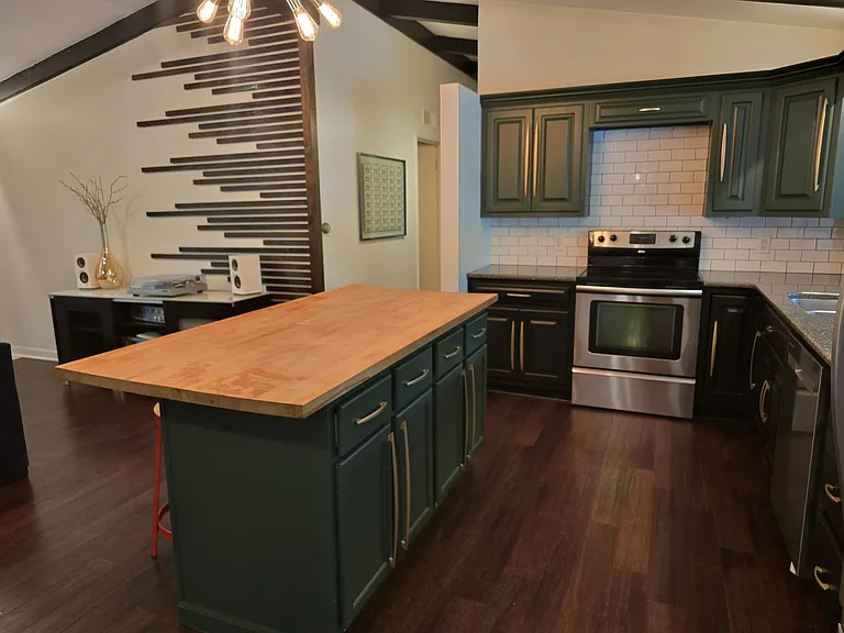 7506 Oak Ln — Photo 7