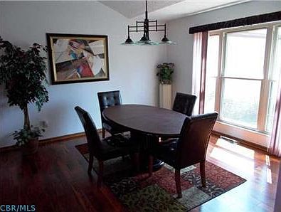 4th image of 4838 Briargrove Dr