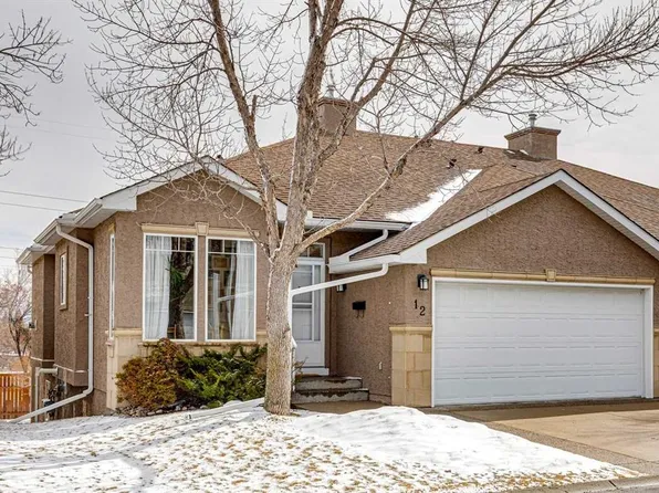 12 W Signal Hill Ln SW, Calgary, AB T3H 3N8