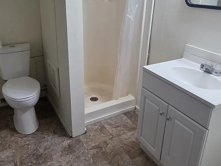 68 Riverside Dr #2 — Photo 2