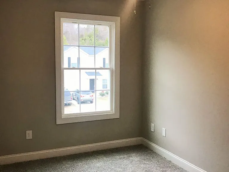 3939 Newhall Dr NW — Photo 14