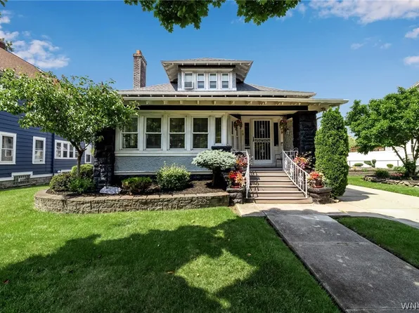 69 Fordham Dr, Buffalo, NY 14216