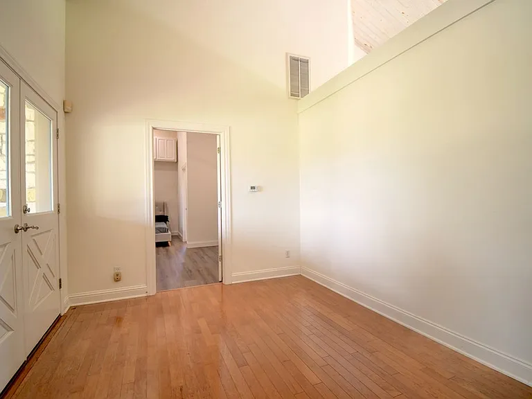 155B Nimitz Dr — Photo 16