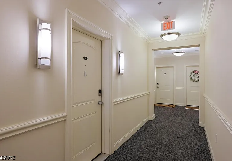 104 E Elizabeth Ave #303 — Photo 16
