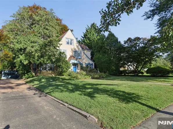 156 Cornell Avenue, Hawthorne, NJ 07506