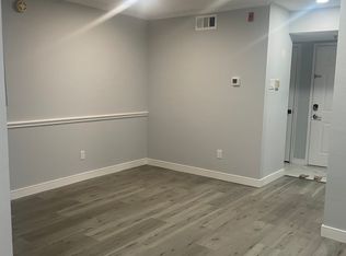 1524 Lincoln Way APT 107, Mc Lean, VA 22102