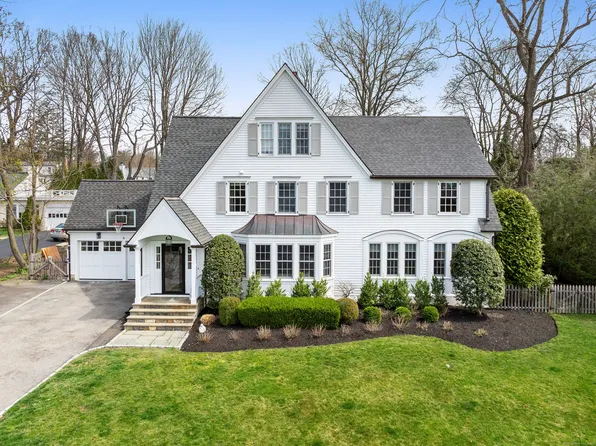 9 Beach Drive, Darien, CT 06820