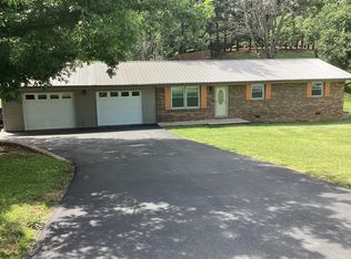 110 Horseshoe Bend Dr, Jonesborough, TN 37659