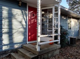 1825 W Oak St, Denton, TX 76201