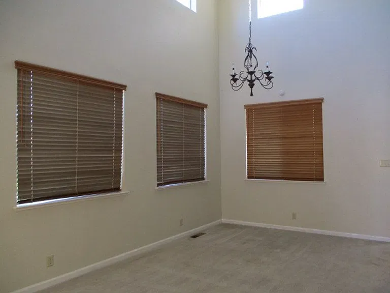 2615 Glen Eagles Dr — Photo 12