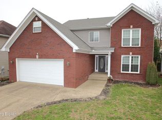 8004 Village Gate Ct, Louisville, KY 40291