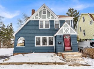 1019 Nela View Rd, Cleveland, OH 44112