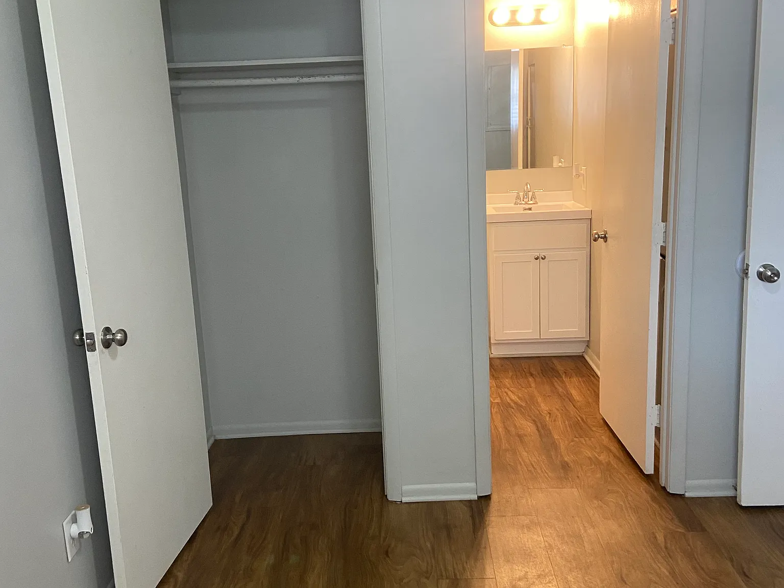1 bed, 700 sqft, $910 — Photo 4