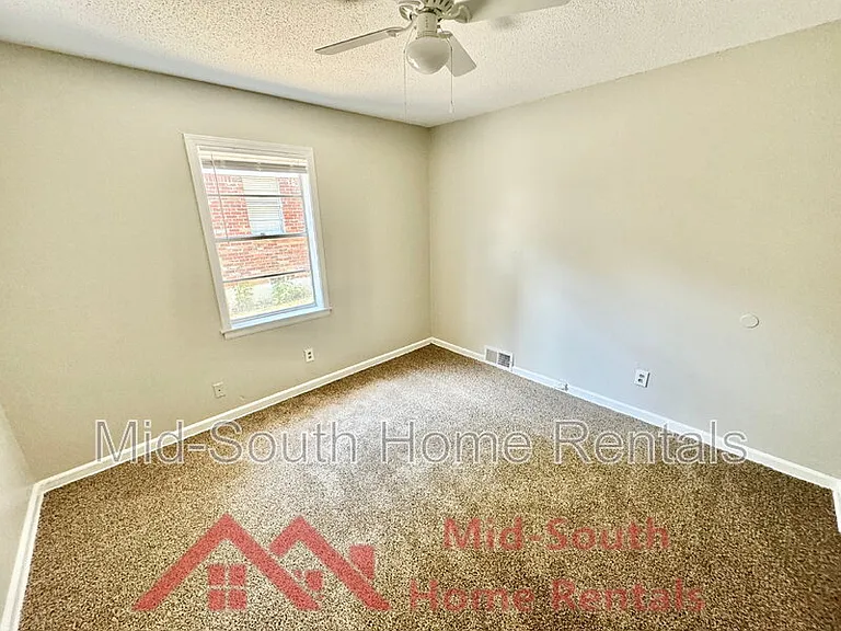 2168 Carnes Ave — Photo 7