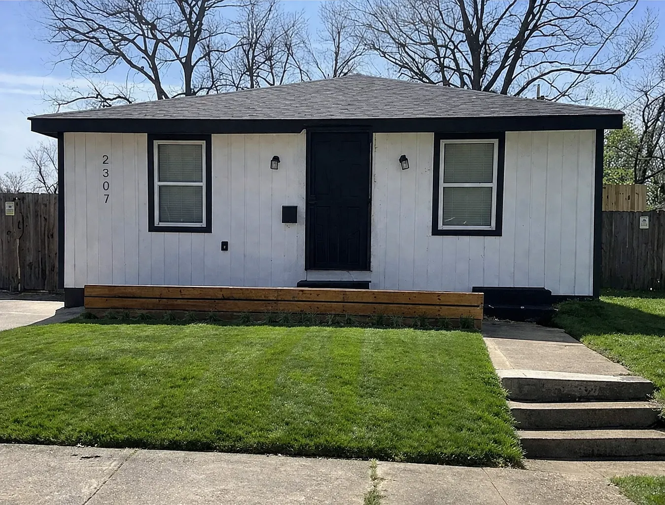 2307 Marble Avenue - 1 — Photo 1