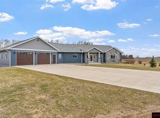 611 Garden St, Springfield, MN 56087