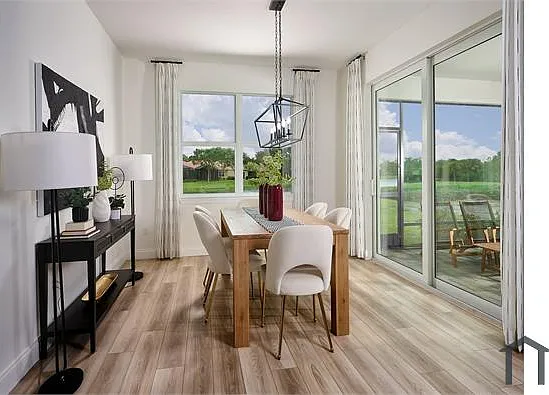 1209 Pampus Dr — Photo 2