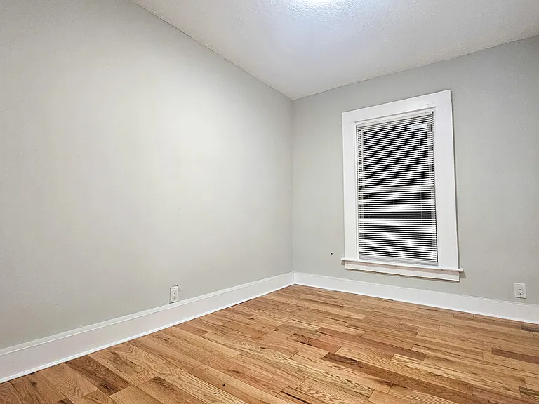 23D Hallock St #D — Photo 7