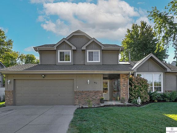 2nd image of 617 N 152nd Cir
