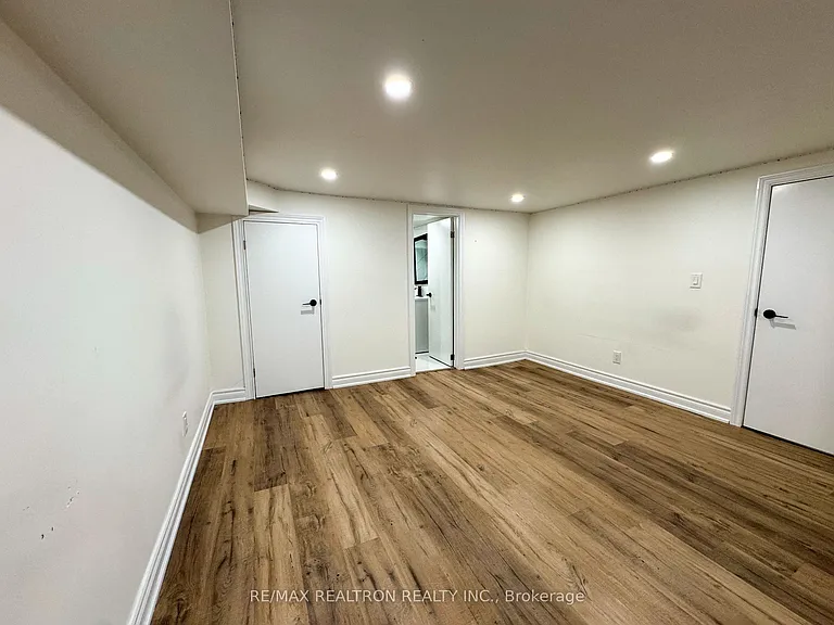 224 Anzac Rd #BASEMENT — Photo 7