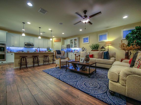4th image of 3334 W Melody Dr