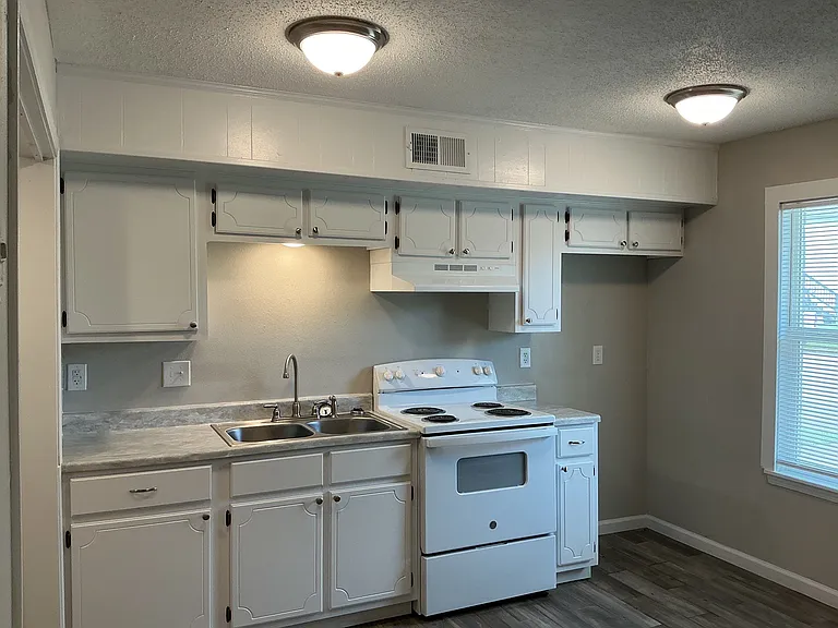 961 Old Hickory Blvd #17 — Photo 2