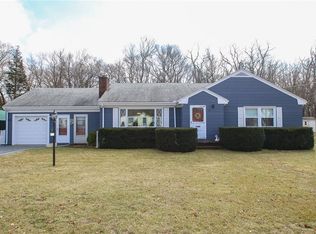 38 Balmoral Ct, Seekonk, MA 02771