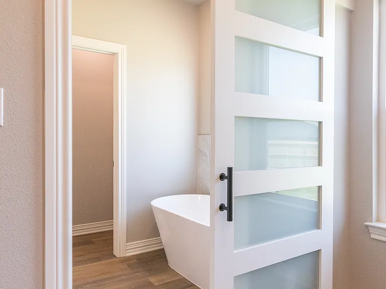 7701 Sawdust Trl — Photo 15