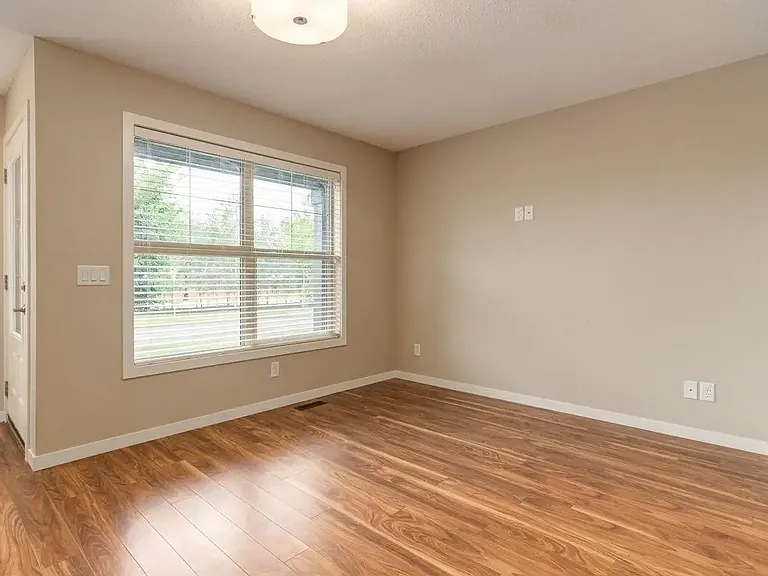 1704-0504 Heartland Ave #101 — Photo 5