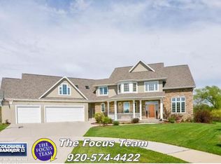 2824 E Milestone Ct, Appleton, WI 54913