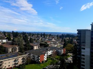 6595 Willingdon Ave #14, Burnaby, BC V5H 4E5