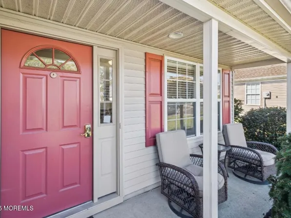 2818 Danbury Lane, Toms River, NJ 08755