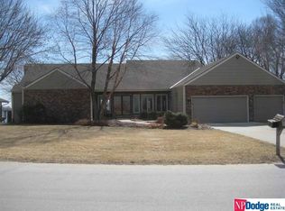 128 Ginger Cove Rd, Valley, NE 68064