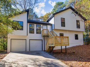 3892 Cloudland Dr, Snellville, GA 30039