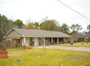 2117 Pecan St, Dickinson, TX 77539