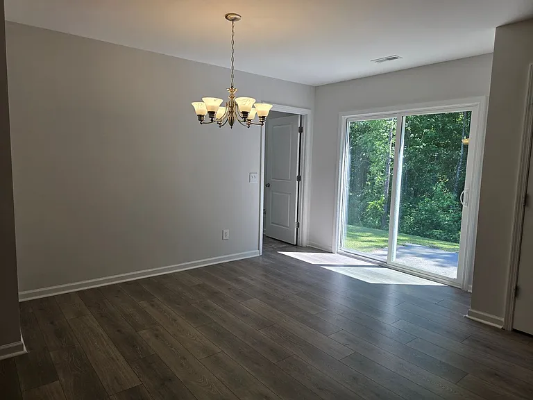 313 Mann St — Photo 5
