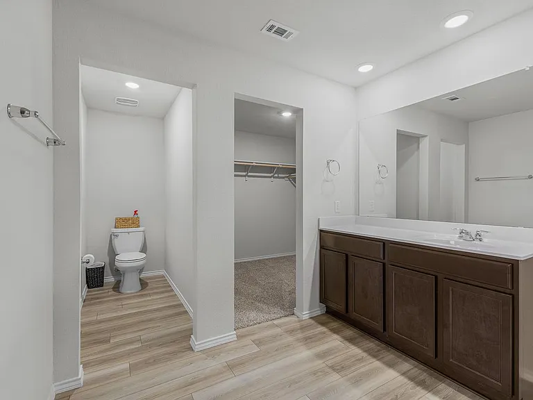 4011 Baerlon Cv — Photo 14