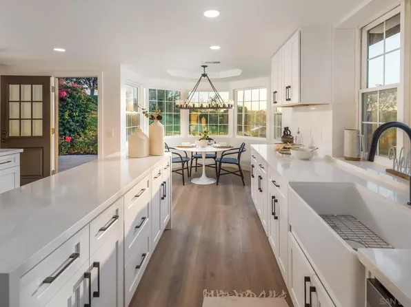 1114 La Sombra Dr, San Marcos, CA 92078