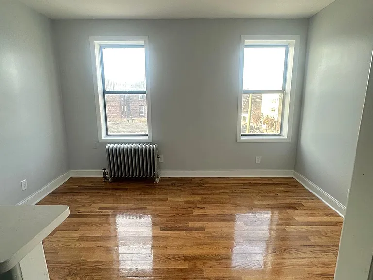 119 - Golden Crest 119 60th Street, LLC — Photo 25