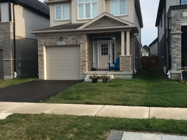 237 Sedgewood St, Kitchener, ON N2P 0H9