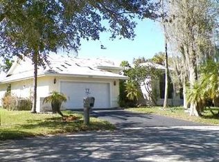 5028 NW 98th Ln, Coral Springs, FL 33076