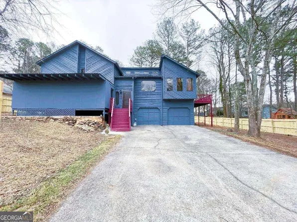 6606 Catawba Dr, Acworth, GA 30102