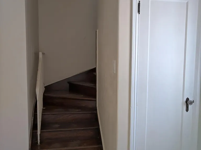 1321 E Mabel St — Photo 38