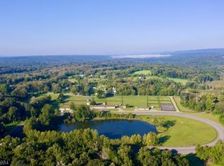 49 Spring Valley Rd, Hardwick, NJ 07825