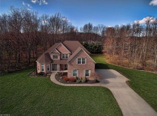 4859 Paxton Rd, Akron, OH 44321