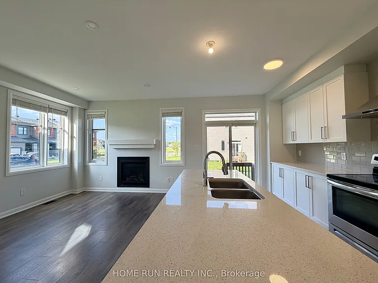 1009 Ballyhale Hts — Photo 8