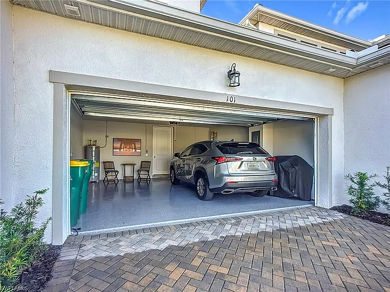 4664 Arboretum Cir #101 — Photo 41