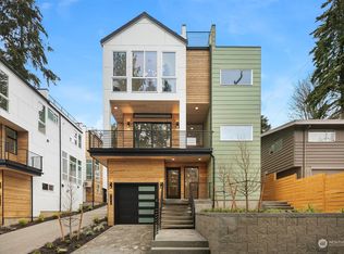 2352 NE 90th St, Seattle, WA